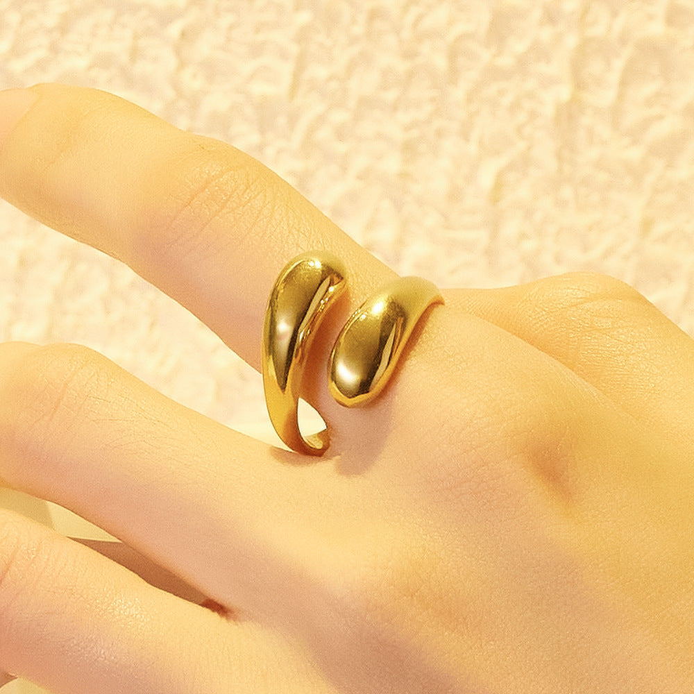 Fluid Fusion Ring