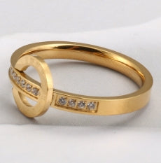 Sparkling Loop Ring