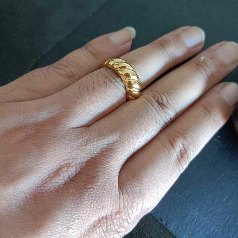 Golden Braid Ring
