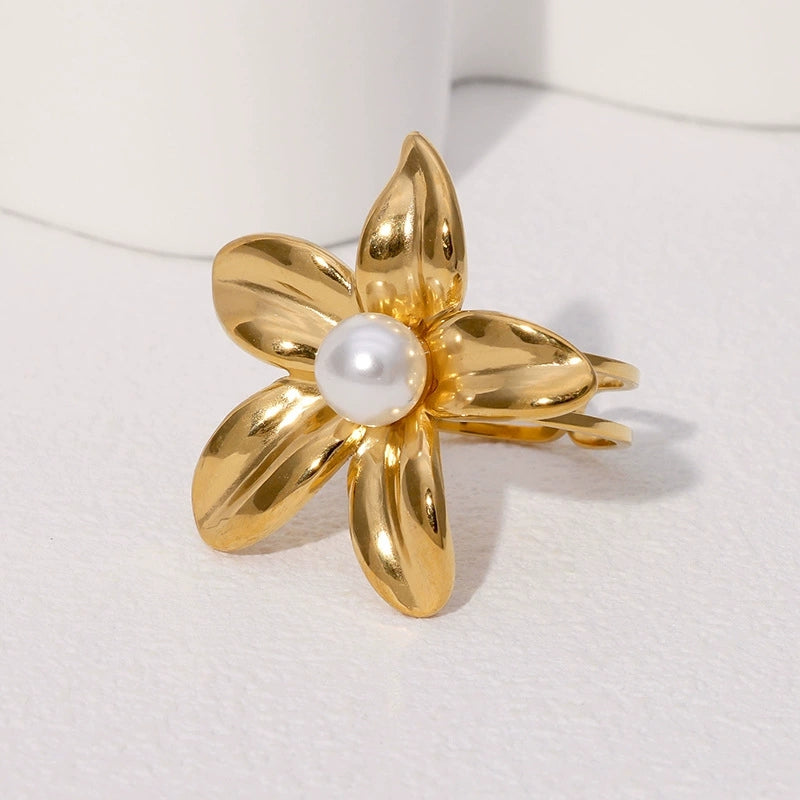 Pearl Flower Ring