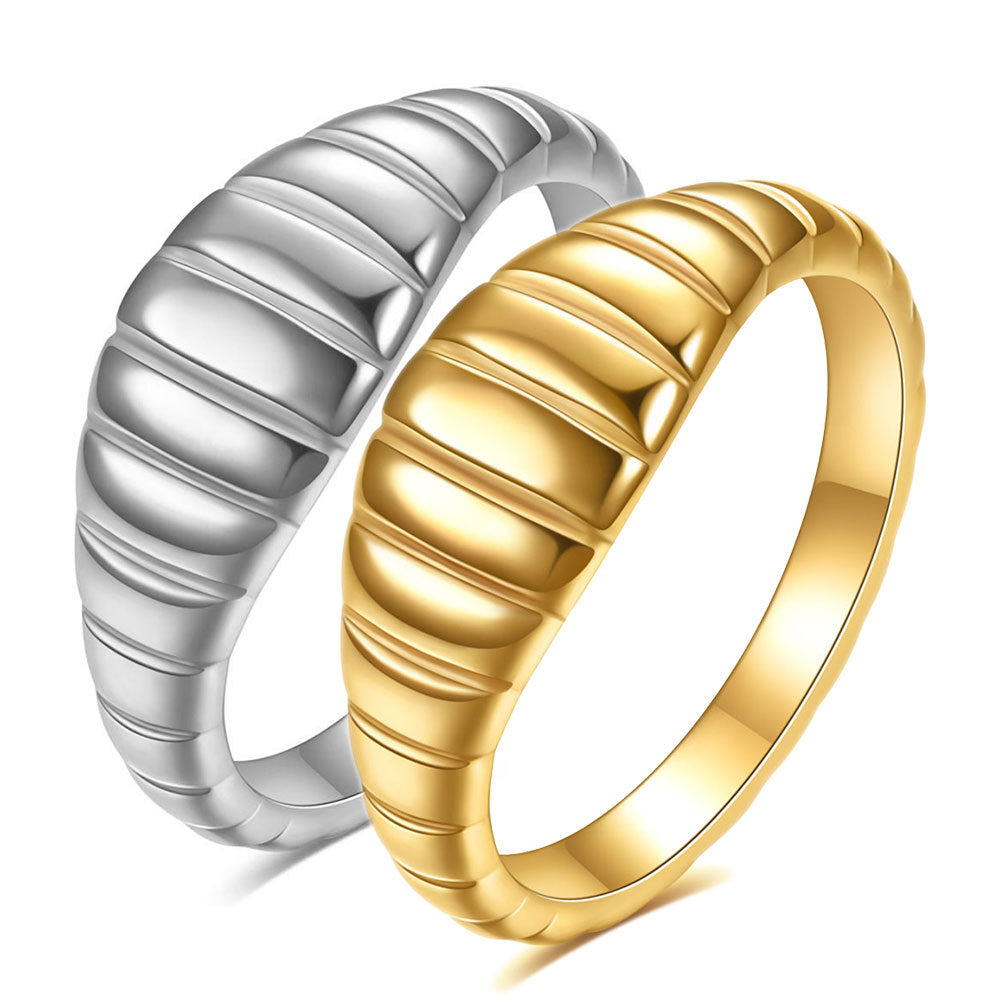 Ribbed Dome Ring