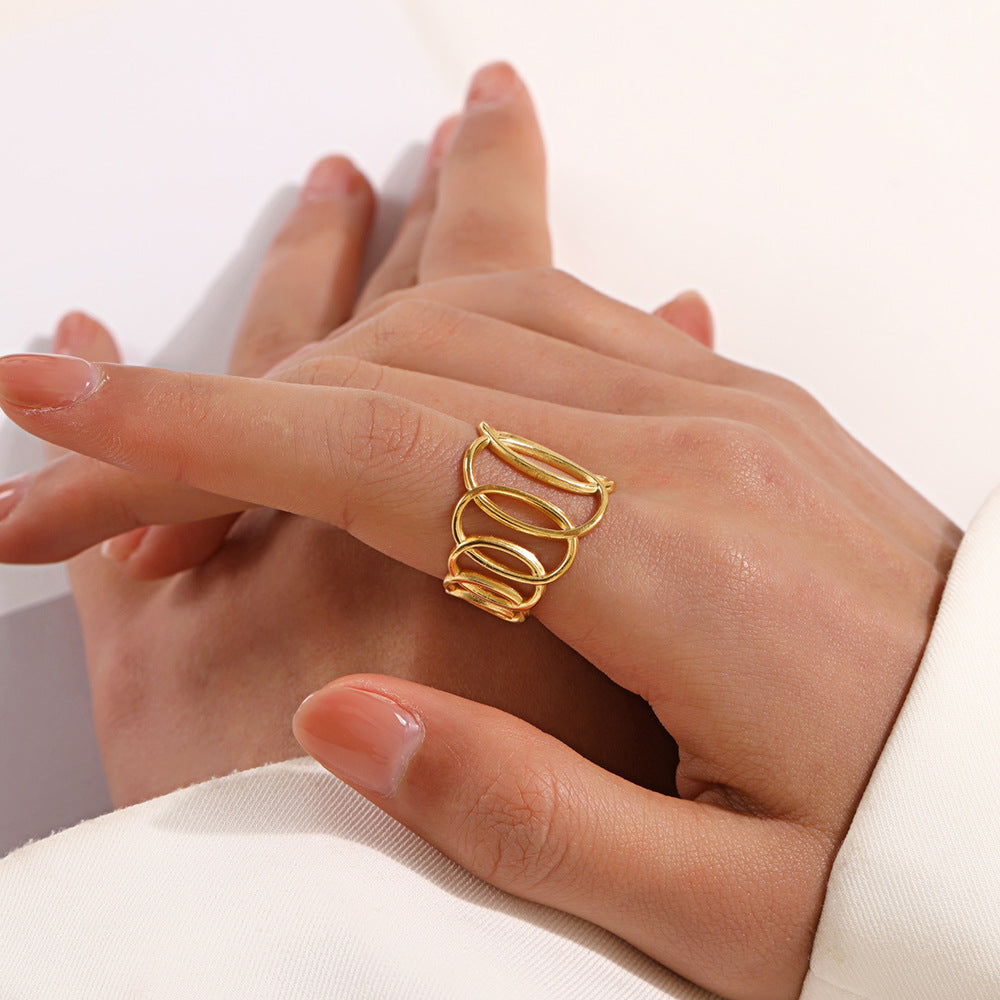Golden Labyrinth Ring