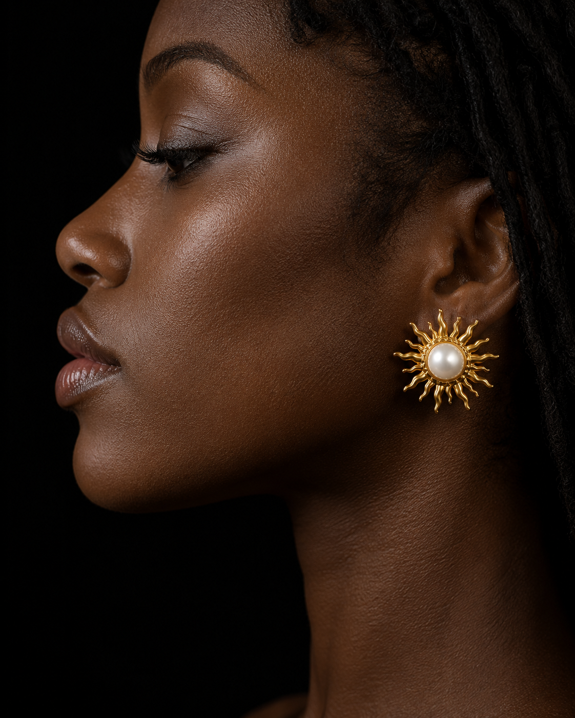 Soleil Pearl Studs