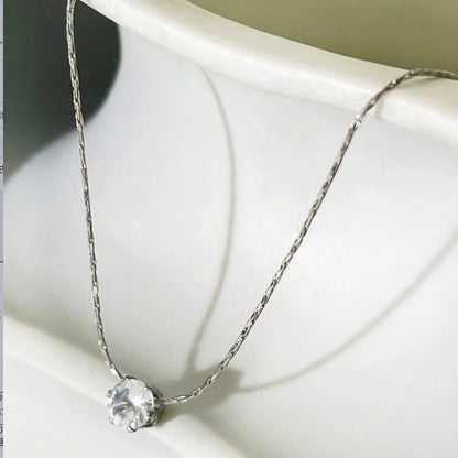 Solitary Sparkle Necklace