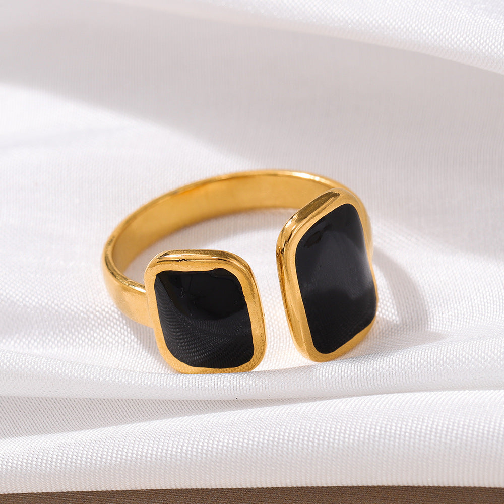 Noir Edge Ring