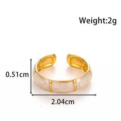 The Cream Dream Ring