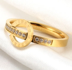 Sparkling Loop Ring