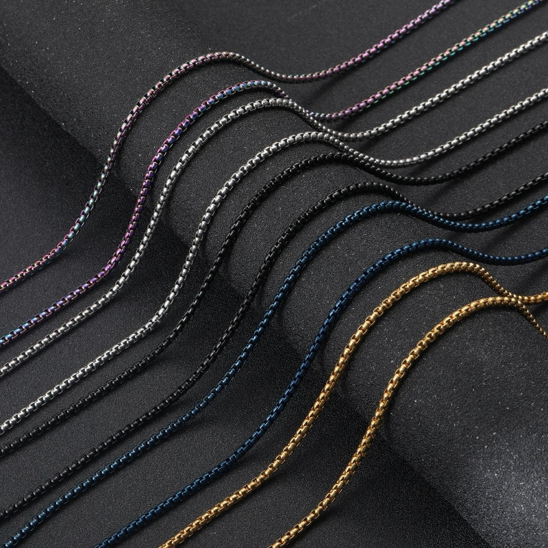 Essential Box Chain Necklace