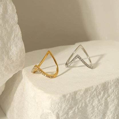 Love in Motion Ring