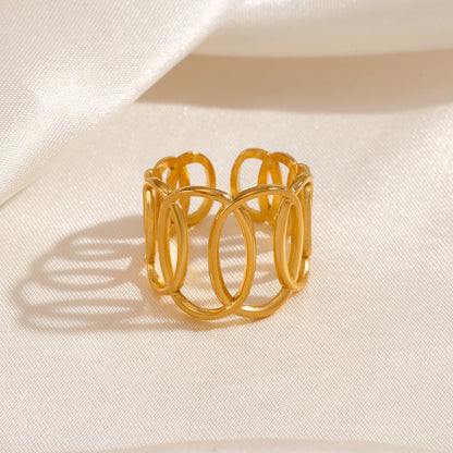 Golden Labyrinth Ring
