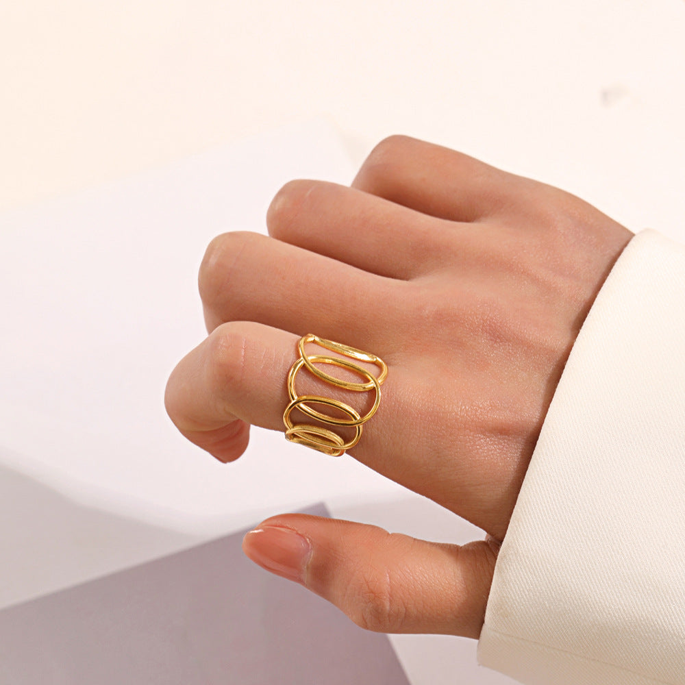 Golden Labyrinth Ring