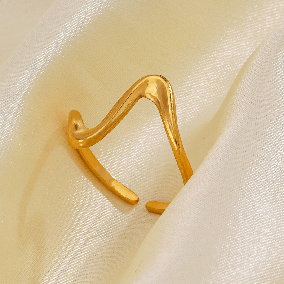 Infinity Twist Ring