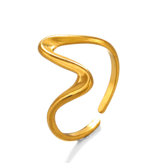 Modern Gold Abstract Ring – Sculptural & Timeless