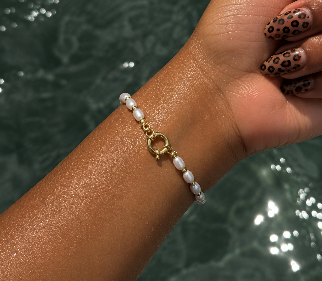 Pearl Toggle Bracelet