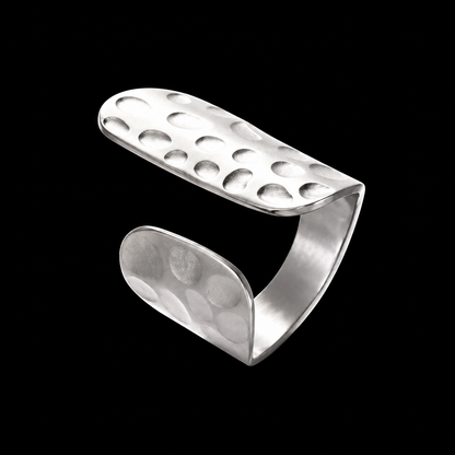 Dotted Bar Ring